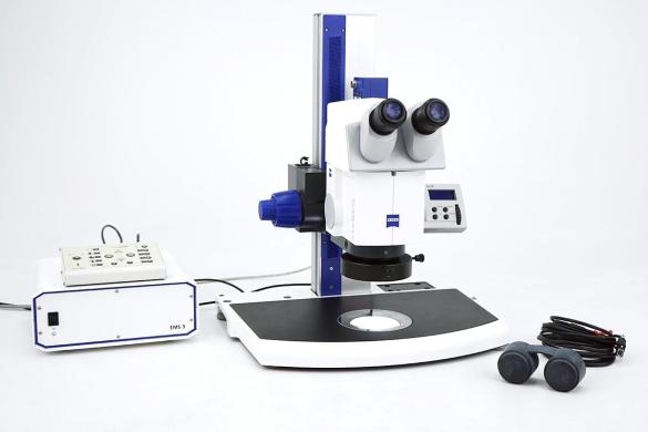 Zeiss Discovery V12 Stereo Zoom Microscope with Achromat S 1.0x, 10x/23 Eyepieces, Ring Light and AxioCam ICc1-cover
