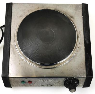 Waring Pro SB30C Portable Cast-Iron Hot Plate with 7" Diameter Plate-cover