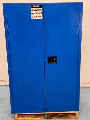 Global Industrial Model 316067 Flammable Liquid Safety Storage Cabinet-cover