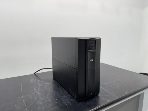 APC SMT2200 Tower Uninterruptible Power Supply for Laboratory and IT Equipment-cover