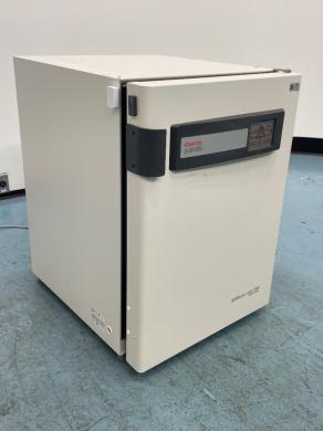 Thermo Scientific Heracell Vios 160i CO2 Incubator-cover