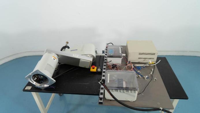 Epson Robotic Arm for Laboratory Automation and Sample Handling-cover
