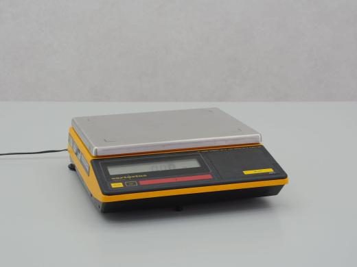 Sartorius U4600P Precision Laboratory Balance for Weighing up to 4140 g-cover
