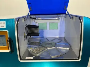 BioTeKe AU1001-96 Automated Nucleic Acid Extraction System with Touchscreen Control, 3 of 4