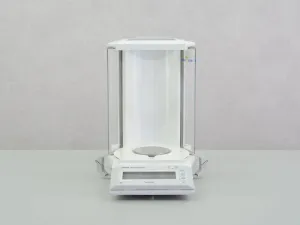 Mettler AG204 Analytical Balance with Dynamic and Percent Weighing Functions, 2 of 3