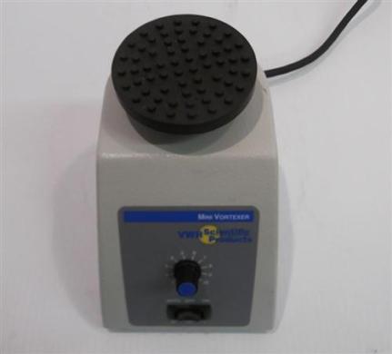 VWR Scientific Mini Vortexer Laboratory Sample Mixer-cover