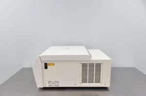 Thermo Scientific Sorvall ST 8R Refrigerated Benchtop Centrifuge with Microprocessor Control, 3 of 12