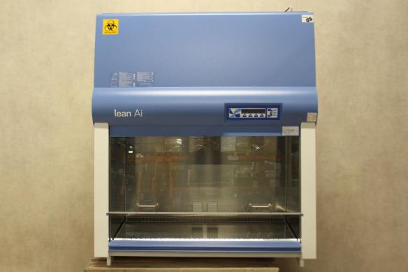 Clean Air EF/S 4 Class II Biological Safety Cabinet with HEPA Filtration-cover