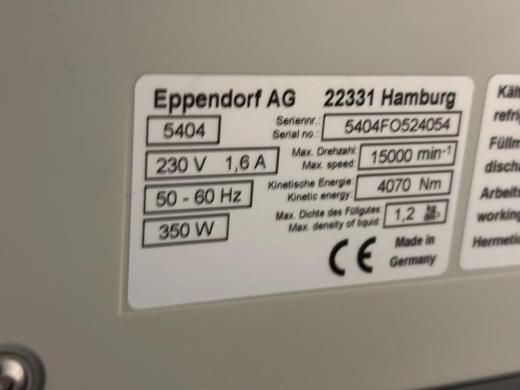 Eppendorf 5424 R Refrigerated Benchtop Centrifuge with Digital Control-cover