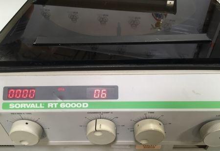 Sorvall RT 6000D High-Speed Benchtop Centrifuge for Laboratory Use