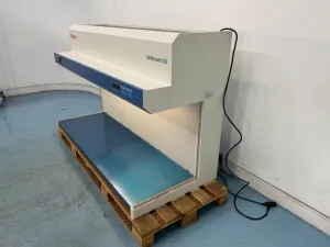Thermo Scientific Heraguard Eco Laminar Flow Hood Model 51029694, 4 of 10