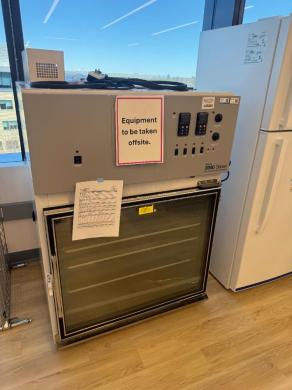 Thermo Forma 3900 Environmental Chamber-cover