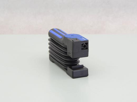 Dräger Accuro Portable Gas Detection Pump for Short-Term Concentration Measurements-cover