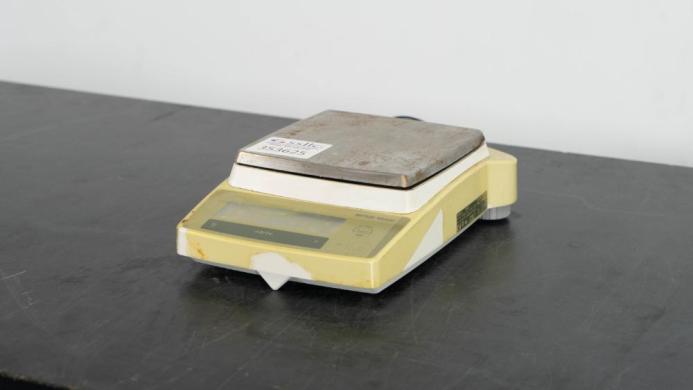 Mettler Toledo PB1501-S/FACT Digital Analytical Balance-cover