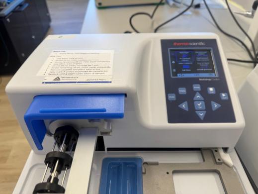 Thermo MultiDrop Combi+ Reagent Dispenser-cover