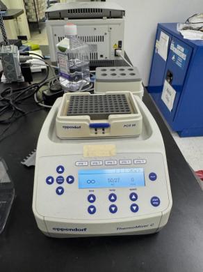 Eppendorf ThermoMixer C Tube Mixer-cover