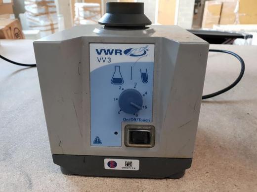 VWR VV3 Vortex Mixer-cover