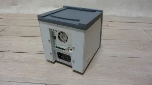 Invitrogen PowerEase 500 Power Supply, 2 of 4