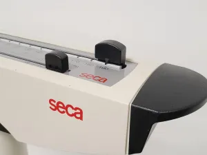 SECA 1057 and SECA 709 Balanced Beam Laboratory Scales, 2 of 20