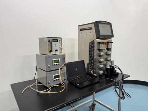 Sartorius Biostat B Bioreactor System-cover
