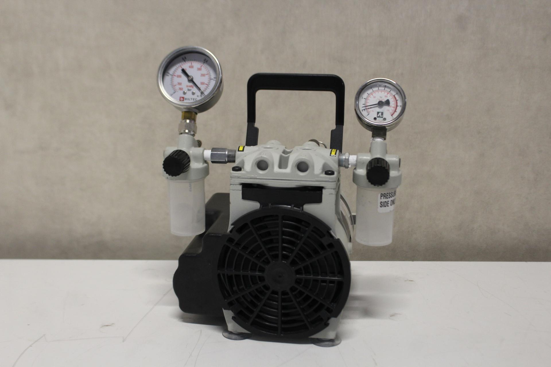 Welch WOB-L 2546 Dry Piston Vacuum Pump with Integrated Vacuum and Pressure Control
