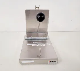 Delcon Manual Plasma Press Laboratory Equipment, 7 of 10