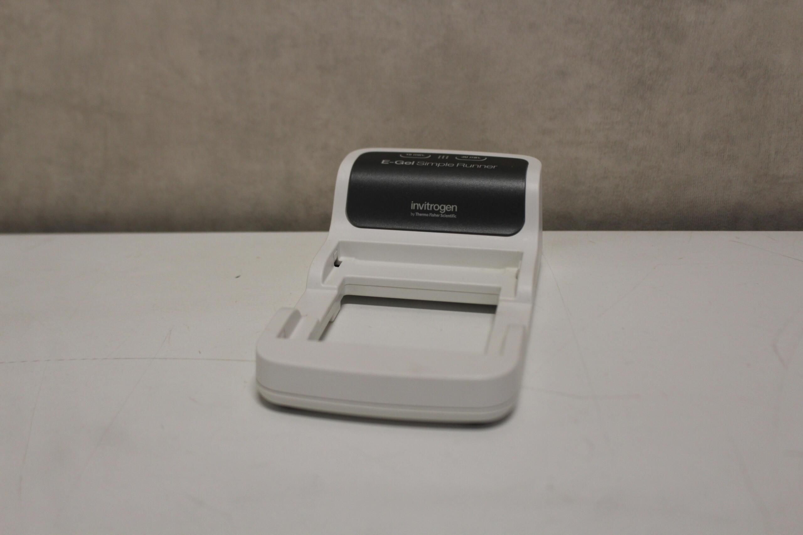 Invitrogen E-Gel Simple Runner Automated Electrophoresis Device for DNA Separation