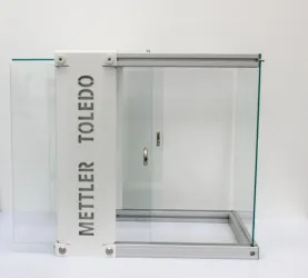 Mettler-Toledo Draft Shield for WXS and WXT Analytical Balance Modules, Model 11121071, 8 of 9