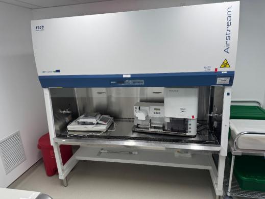 ESCO Airstream AC2-6S9-NS-PORT-AF 6' Class II Type A2 Biosafety Cabinet-cover