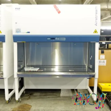 ESCO AC2-5N7 Biological Safety Cabinet, 1659 mm Wide, Formalin-Fumigated