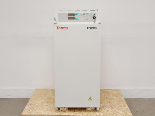 Thermo Scientific Cytomat 2C470 LIN Temperature-Controlled Laboratory Incubator Shaker-cover