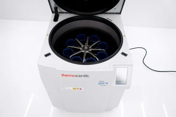 Thermo Scientific Sorvall Bios 16 Refrigerated Centrifuge with 8 × 1 L Rotor