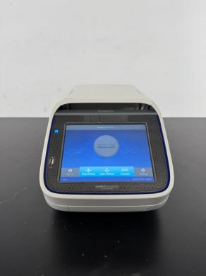 Applied Biosystems SimpliAmp Touchscreen Thermal Cycler for DNA Amplification-cover