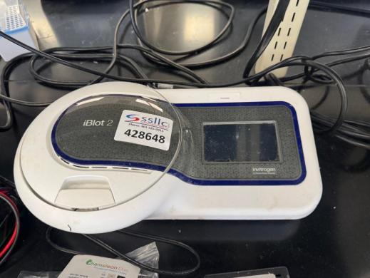 Invitrogen iBlot 2 Gel Transfer Device with Integrated Touchscreen Control-cover