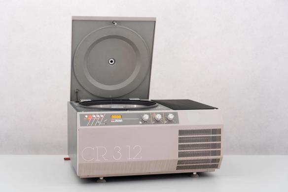 Jouan CR 312 Refrigerated Benchtop Centrifuge-cover