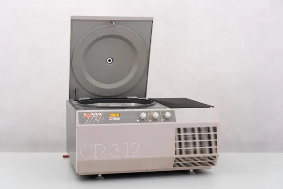 Jouan CR 312 Refrigerated Benchtop Centrifuge
