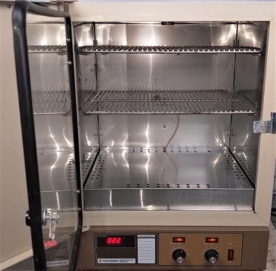 Fisher Isotemp 630D Gravity-Convection Incubator-cover