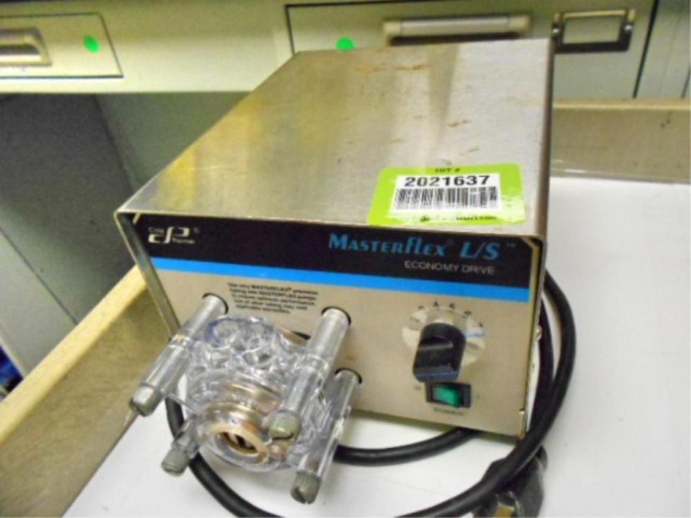 Cole-Parmer Masterflex L/S Model 7554-90 Variable-Speed Pump Drive for Bioprocessing