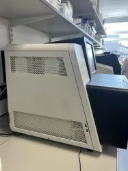 Illumina NextSeq 500 Whole Genome Sequencing System, 2 of 5