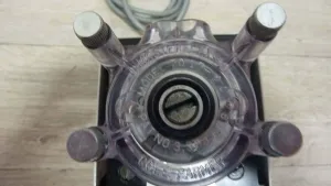 Cole-Parmer 7544-20 Constant Pump Drive Unit, 3 of 4