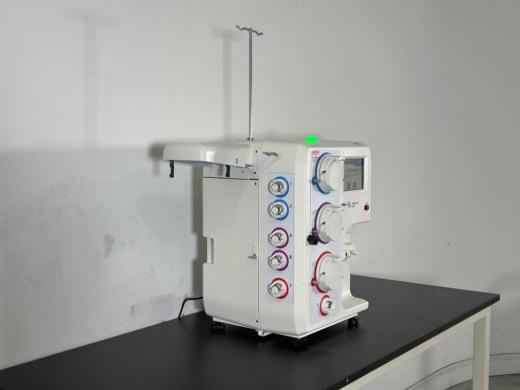 Fresenius Kabi LOVO Cell Processing System-cover