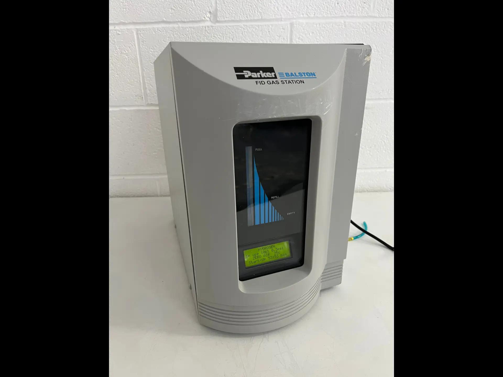 Parker Balston FID-1000-220 Gas Station for Hydrogen and Zero Air Generation