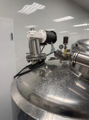 Alloy Products Stainless Steel Jacketed Reactor with Motorized Agitator on Mobile Cart-cover