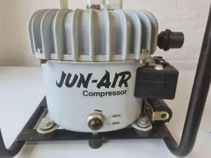 Jun-Air 6-J Mini Air Compressor, 8 of 8