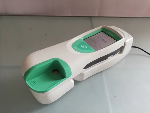 Roche Cobas h 232 Cardiac Monitor Chemistry Analyzer