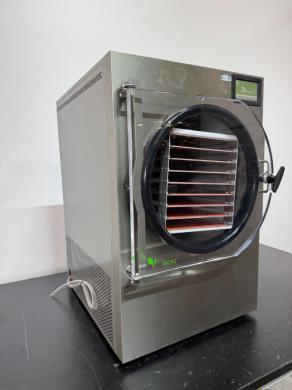 Harvest Right Freezer Dryer w/ Vacuum Pump-cover