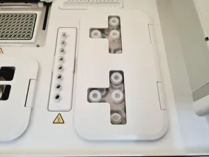 Life Technologies Ion Torrent Proton Semiconductor Sequencer and Ion Chef System, 32 of 89