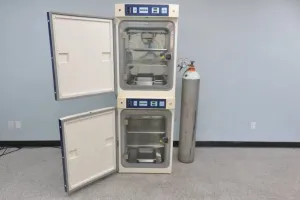 Thermo Scientific Napco 8000 Direct-Heat CO2 Incubator for Cell and Microbiology Labs, 5 of 18