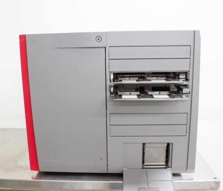 Affymetrix GeneTitan Multi-Channel Instrument for Automated Array Processing-cover