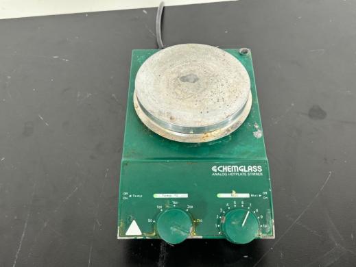 Chemglass Analog Hotplate Stirrer for Laboratory Use-cover